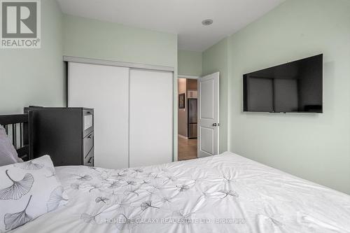 1D - 6 Rosebank Drive, Toronto (Malvern), ON - Indoor Photo Showing Bedroom