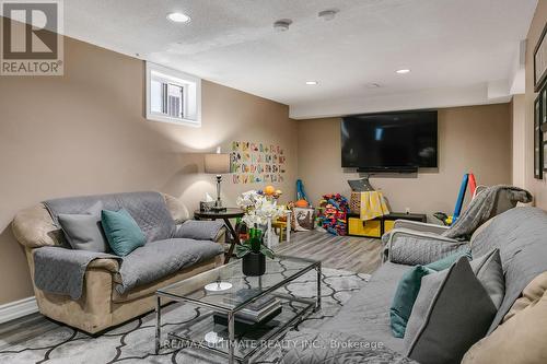 77 Morningview Trail, Toronto (Rouge), ON - Indoor Photo Showing Living Room