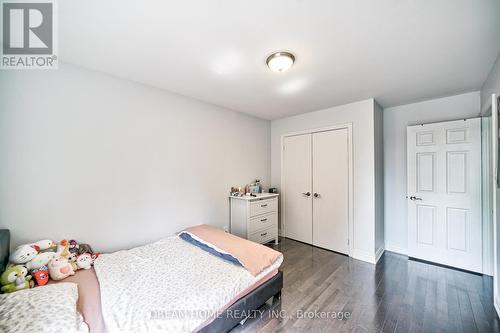 53 Delaney Crescent, Barrie (Northwest), ON - Indoor Photo Showing Bedroom