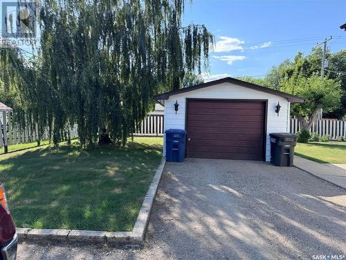 823 13Th Street, Humboldt, SK - Outdoor