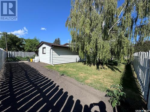 823 13Th Street, Humboldt, SK - Outdoor