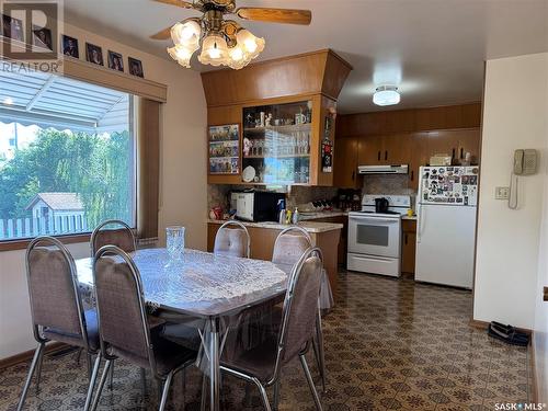 823 13Th Street, Humboldt, SK - Indoor Photo Showing Dining Room