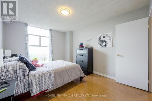 1209 - 335 Driftwood Avenue, Toronto (Black Creek), ON - Indoor Photo Showing Bedroom