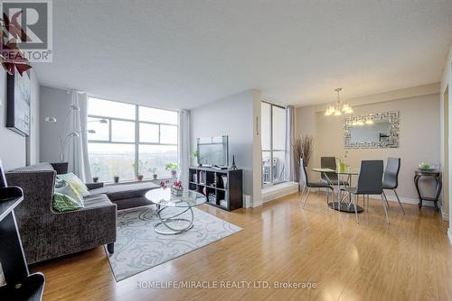 1209 - 335 Driftwood Avenue, Toronto (Black Creek), ON - Indoor Photo Showing Living Room