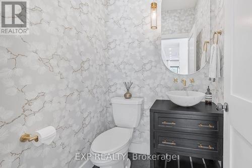 68 49Th Street N, Wasaga Beach, ON - Indoor Photo Showing Bathroom