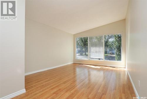 2816 Grant Road, Regina, SK - Indoor Photo Showing Other Room