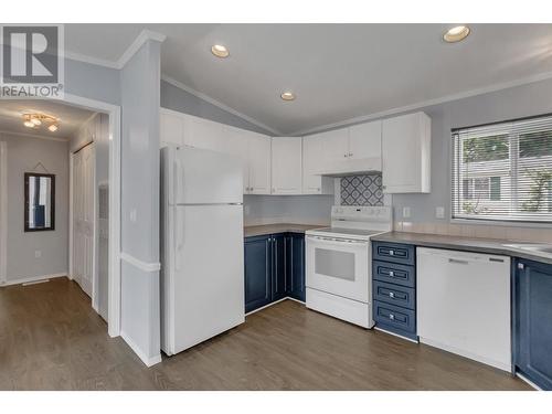 107 2500 Grant Road, Prince George, BC - Indoor Photo Showing Kitchen