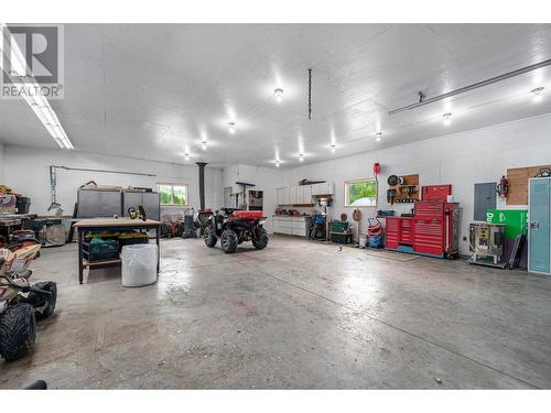 380 Richlands Road, Cherryville, BC - Indoor Photo Showing Garage