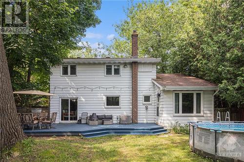 7 Eastpark Drive, Ottawa, ON - Outdoor With Above Ground Pool