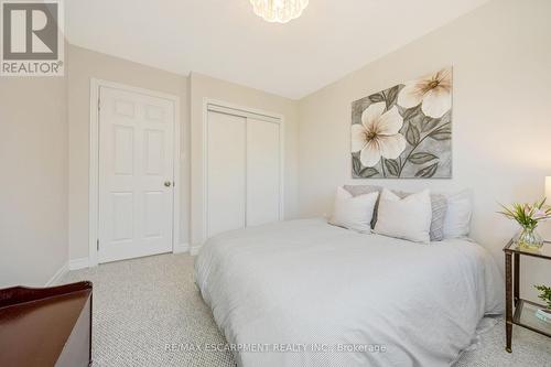 145 Wheeler Court, Guelph/Eramosa (Rockwood), ON - Indoor Photo Showing Bedroom