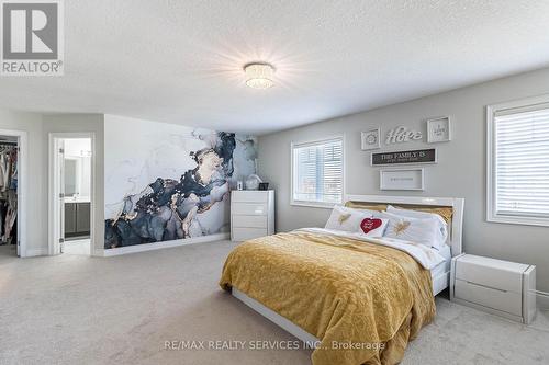 143 Knight Street, New Tecumseth (Alliston), ON - Indoor Photo Showing Bedroom