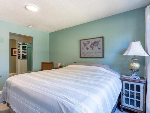 30-1155 Hugh Allan Drive, Kamloops, BC - Indoor Photo Showing Bedroom