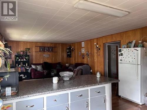 177-183 Connaught Street, Vanderhoof, BC - Indoor Photo Showing Kitchen