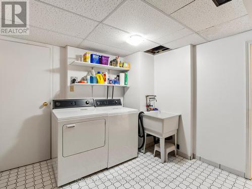 145 Cass Avenue, Toronto (Tam O'Shanter-Sullivan), ON - Indoor Photo Showing Laundry Room