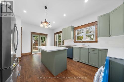 39 Barker Street, Prince Edward County (Picton), ON - Indoor Photo Showing Kitchen