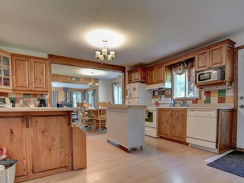 Kitchen - 380 Ch. De La Rivière, Sainte-Émélie-De-L'Énergie, QC - Indoor Photo Showing Kitchen