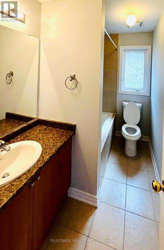 71 Tomabrook Crescent, Brampton (Sandringham-Wellington), ON - Indoor Photo Showing Bathroom