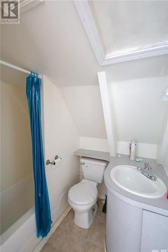 6 Tye Place, Candle Lake, SK - Indoor Photo Showing Bathroom