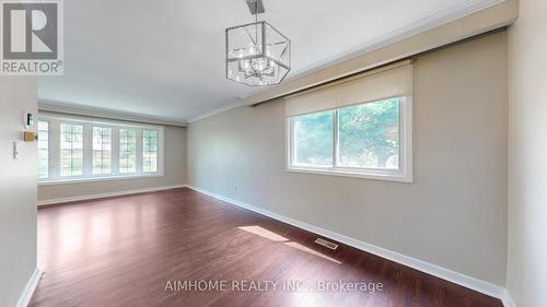 504 Fenwick Place, Burlington, ON - Indoor Photo Showing Other Room