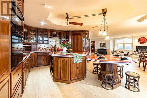 131 Wurtemburg Street Unit#Ph1, Ottawa, ON - Indoor Photo Showing Kitchen