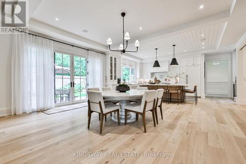 993 Albertson Crescent, Mississauga, ON - Indoor Photo Showing Dining Room