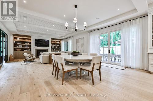 993 Albertson Crescent, Mississauga, ON - Indoor Photo Showing Dining Room