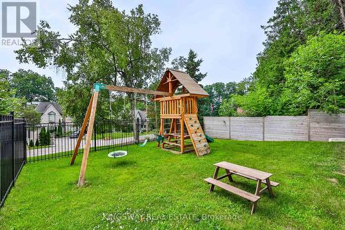 993 Albertson Crescent, Mississauga, ON - Outdoor With Backyard