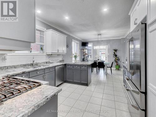 436 Gilbert Avenue, Toronto (Caledonia-Fairbank), ON - Indoor Photo Showing Kitchen