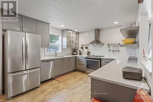 887 Notre Dame Street, Prescott And Russell, ON - Indoor Photo Showing Kitchen With Stainless Steel Kitchen With Double Sink With Upgraded Kitchen