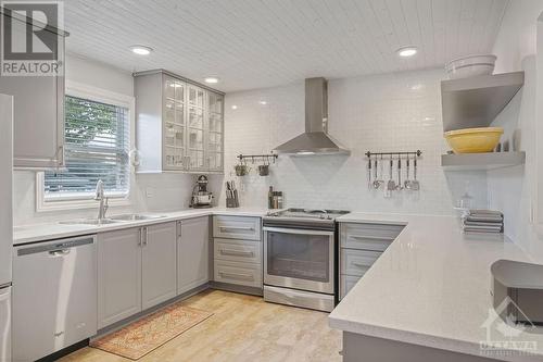 Stainless steel appliances - 887 Notre Dame Street, Embrun, ON - Indoor Photo Showing Kitchen With Stainless Steel Kitchen With Upgraded Kitchen