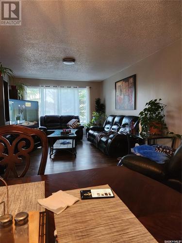 300 Centre Street, Middle Lake, SK - Indoor