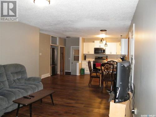 300 Centre Street, Middle Lake, SK - Indoor Photo Showing Living Room