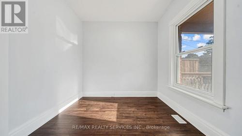 6 Gordon Street, Brantford, ON - Indoor Photo Showing Other Room