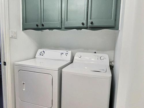 Salle de lavage - 15 Rue Row, Matagami, QC - Indoor Photo Showing Laundry Room