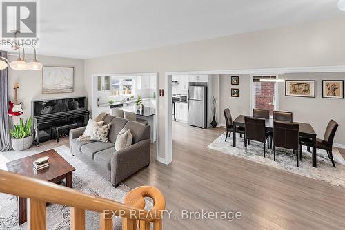 346 Concession 3 Road, Niagara-On-The-Lake, ON - Indoor Photo Showing Living Room