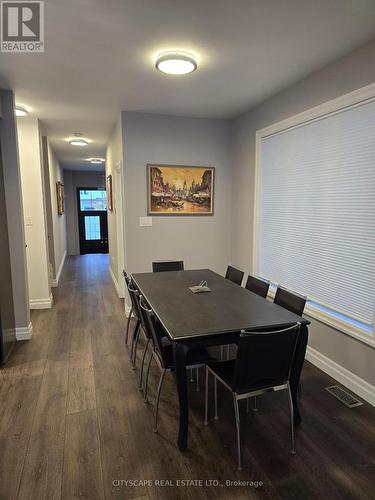 8662 Chickory Trail, Niagara Falls, ON - Indoor Photo Showing Dining Room