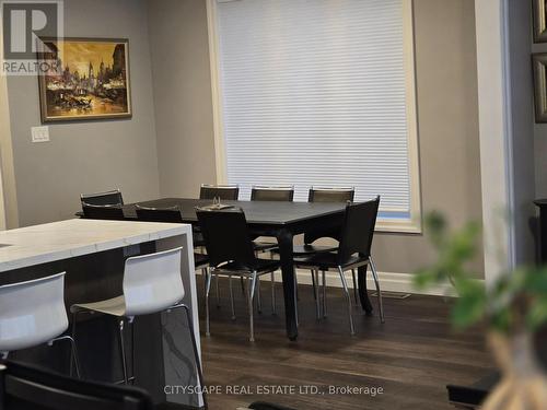 8662 Chickory Trail, Niagara Falls, ON - Indoor Photo Showing Dining Room