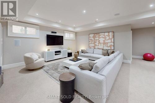 5 Pembury Avenue, Toronto (Bridle Path-Sunnybrook-York Mills), ON - Indoor Photo Showing Living Room