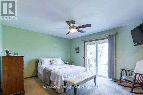 50 Greenfield Park, Belleville, ON - Indoor Photo Showing Bedroom