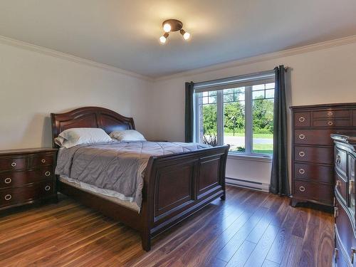 Master bedroom - B-394 Rue De L'Église, Napierville, QC - Indoor Photo Showing Bedroom