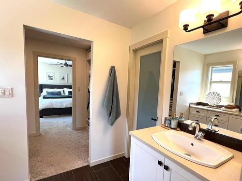 3029 Visao Court, Kamloops, BC - Indoor Photo Showing Bathroom