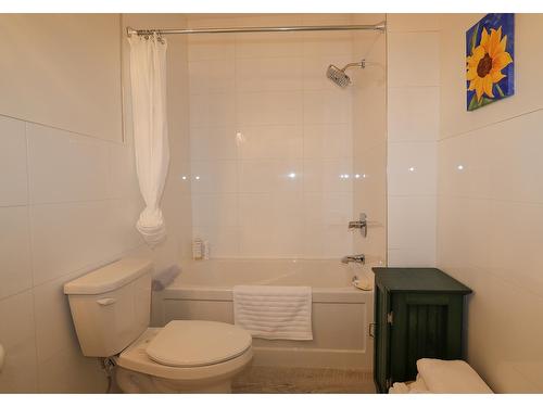 28 - 1000 Northstar Drive, Kimberley, BC - Indoor Photo Showing Bathroom