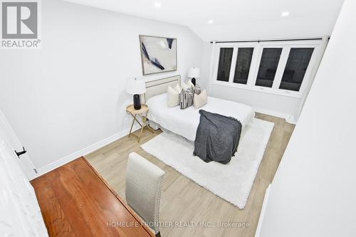 2335 1/2 Gerrard Street E, Toronto (East End-Danforth), ON - Indoor Photo Showing Bedroom