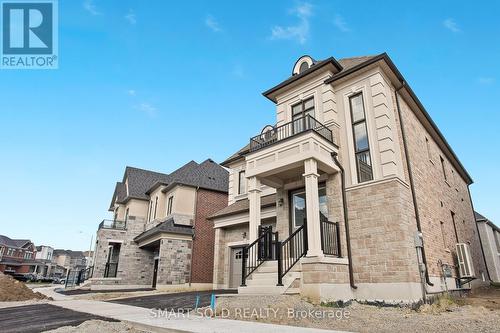 73 Current Drive, Richmond Hill, ON - Outdoor With Facade