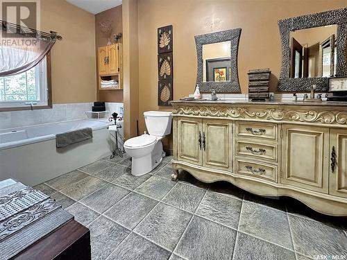 Lomenda Acreage, Langenburg Rm No. 181, SK - Indoor Photo Showing Bathroom