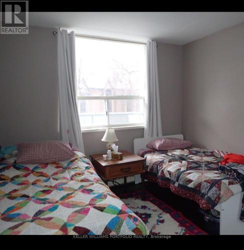 206 - 30 Gloucester Street, Toronto (Church-Yonge Corridor), ON - Indoor Photo Showing Bedroom