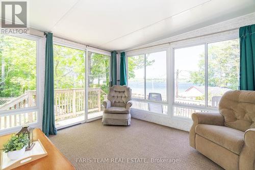 79 Stans Circle, Midland, ON - Indoor Photo Showing Living Room