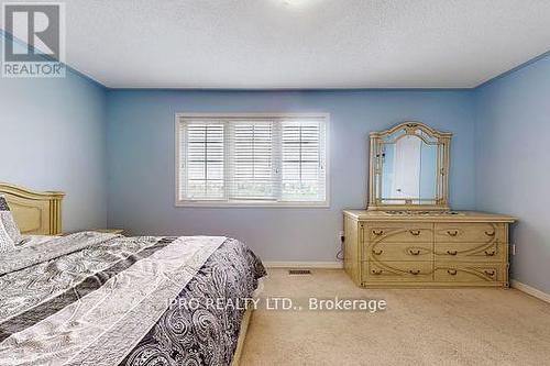 18 Birch Lake Court, Brampton (Bram East), ON - Indoor Photo Showing Bedroom