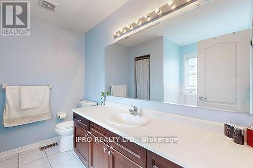 18 Birch Lake Court, Brampton (Bram East), ON - Indoor Photo Showing Bathroom