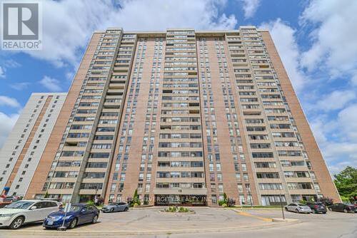 2109 - 18 Knightsbridge Road, Brampton (Queen Street Corridor), ON - Outdoor With Balcony With Facade